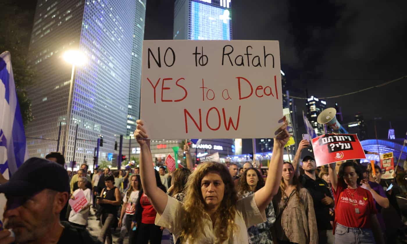Thousands rally across Israel calling for Netanyahu to accept ceasefire deal